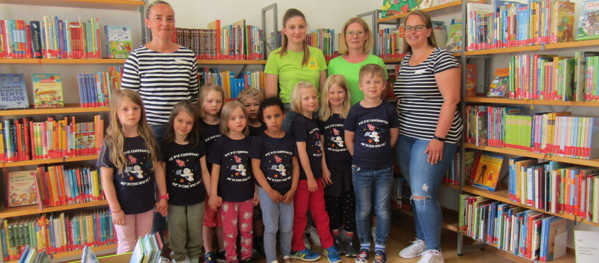 Kindergarten Abschlussklasse in der Weilburger Bücherei.